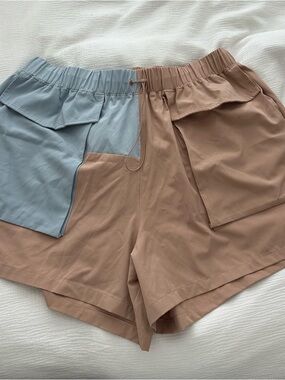 Fabletics Anastasia Colorblock Two-Tone Blue and Tan Elastic-Waist Cargo Shorts